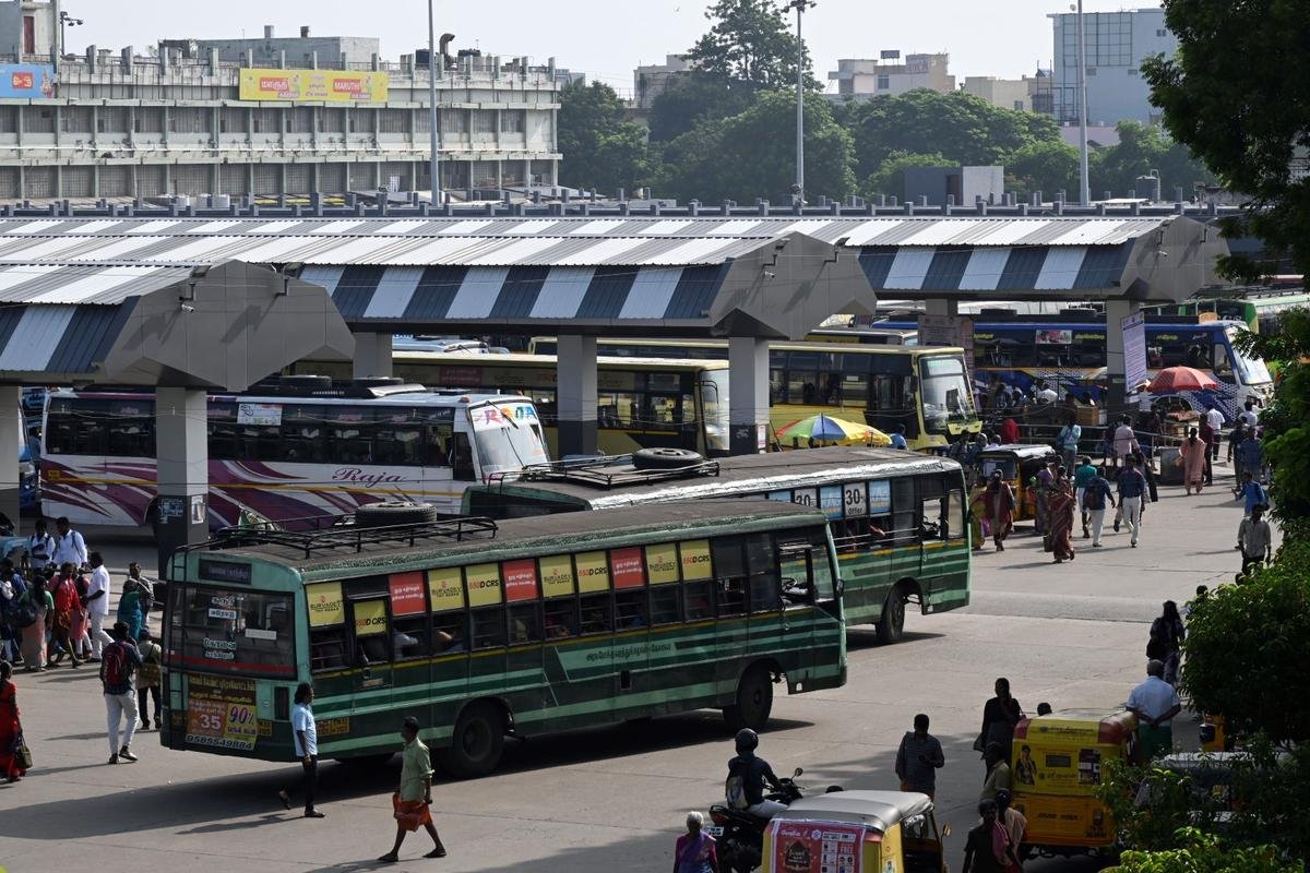 ஈரோடு மத்திய பேருந்து நிலையம்